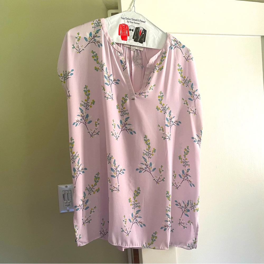 Loft short sleeve blouse, size L